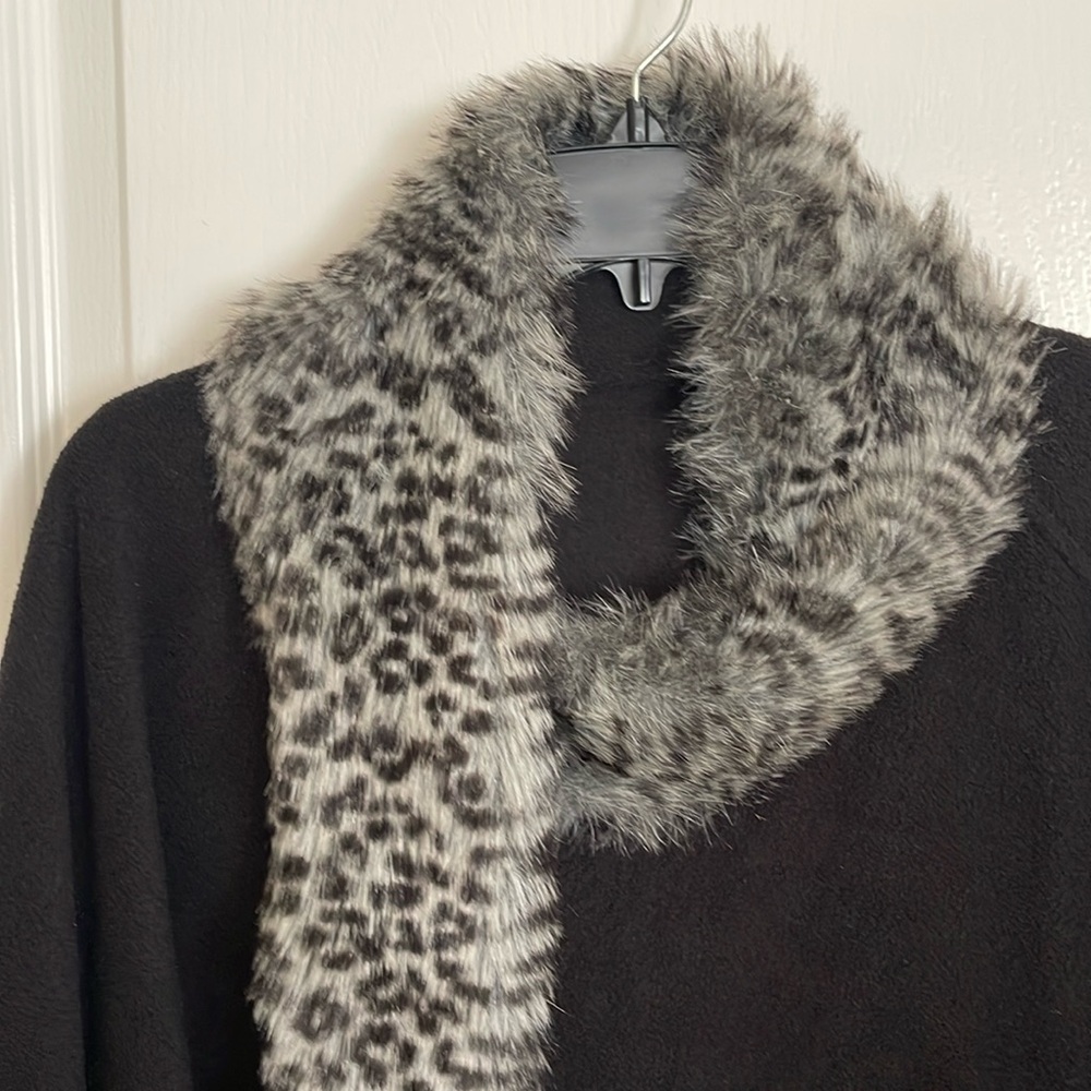 Black poncho coat size large
